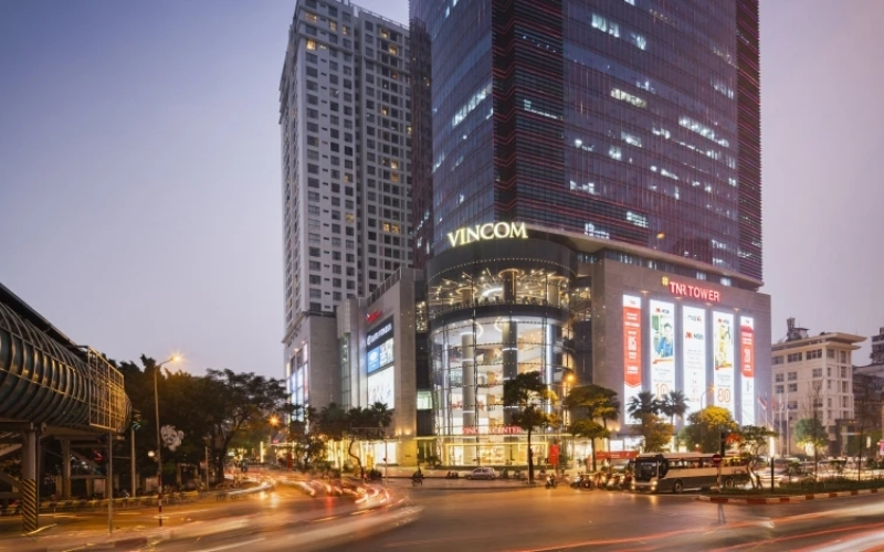 Trung tâm thương mại Vincom Plaza nổi tiếng