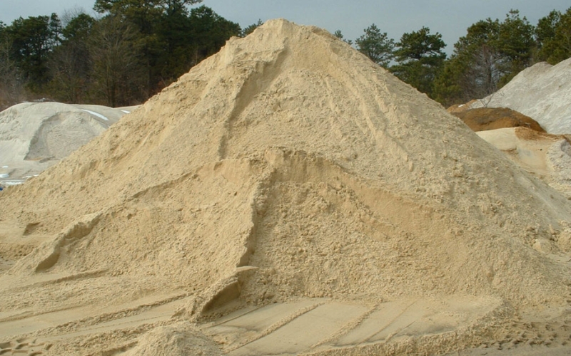 Vật liệu xây dựng là cát
