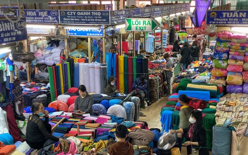 Lấy hàng tại các chợ đầu mối lớn ở Việt Nam