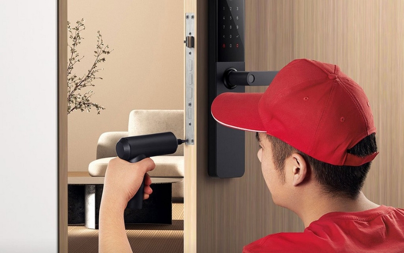 một số lưu ý khi lắp đặt và sử dụng khóa cửa điện tử